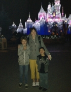 I meet Santa at a day at Disneyland all by myself!!!