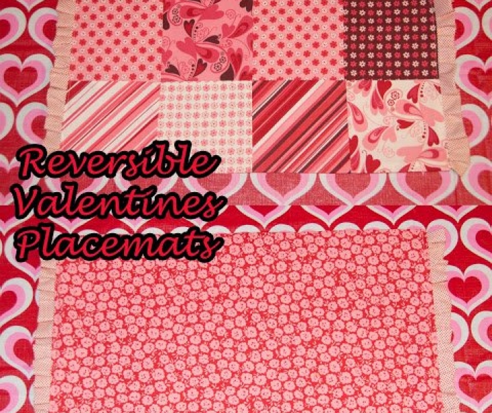 easy reversible VALENTINES placemats
