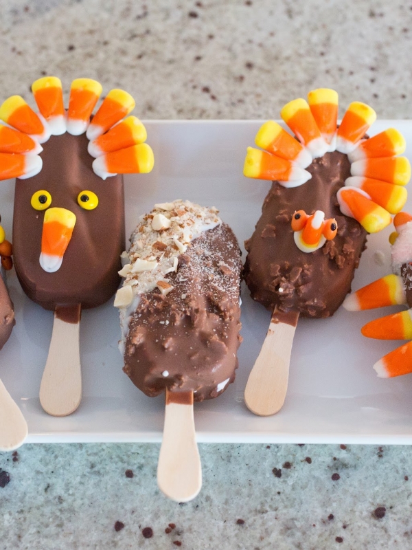The Ultimate Ice Cream Bar- Thanksgiving Style