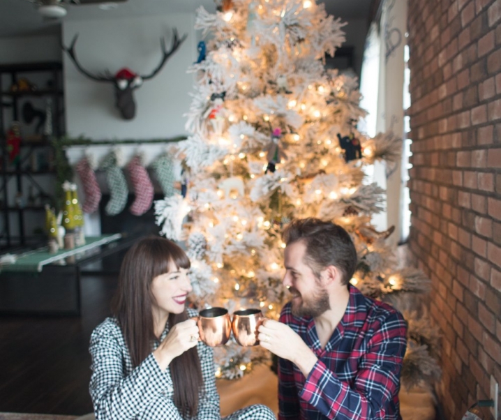 Rocking Around The Christmas Tree