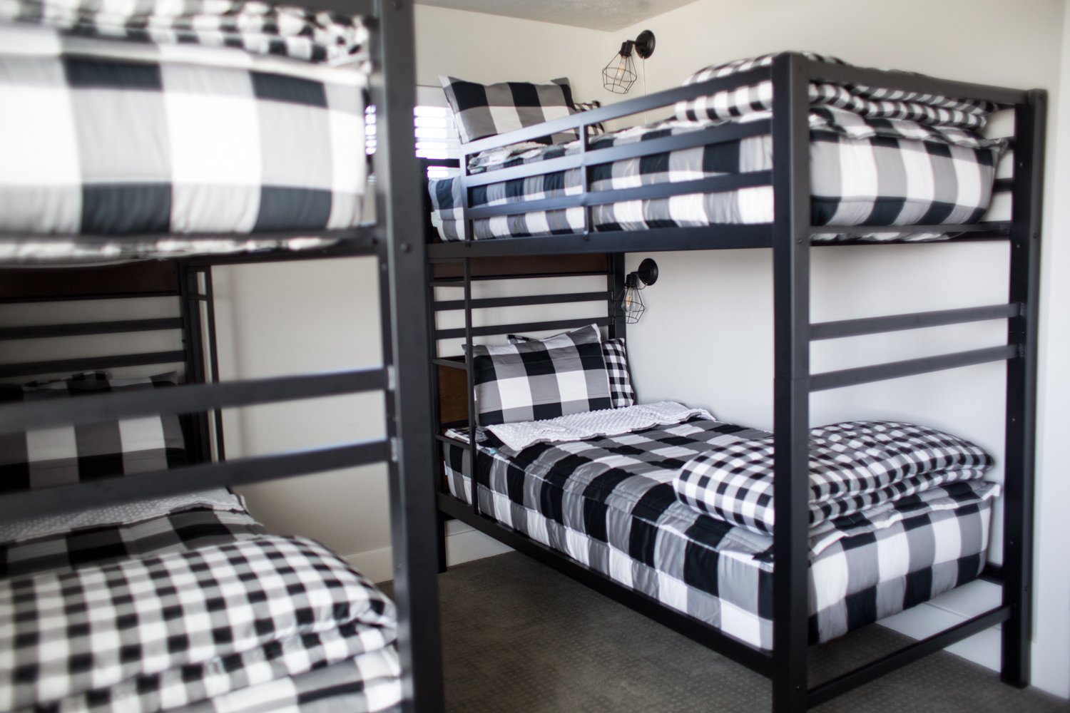 How To Make A Bunkbed In Less Than 5, Easy Bunk Bed Bedding