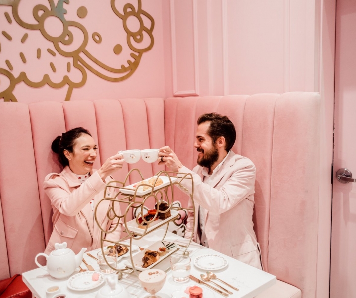 Tea Time at the Exclusive Hello Kitty Cafe Bow Room