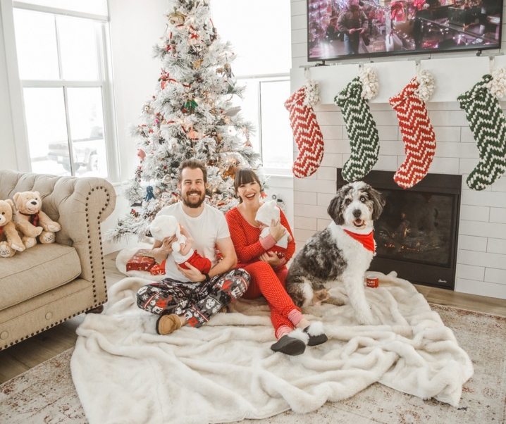 Rockin’ Around the Christmas Tree