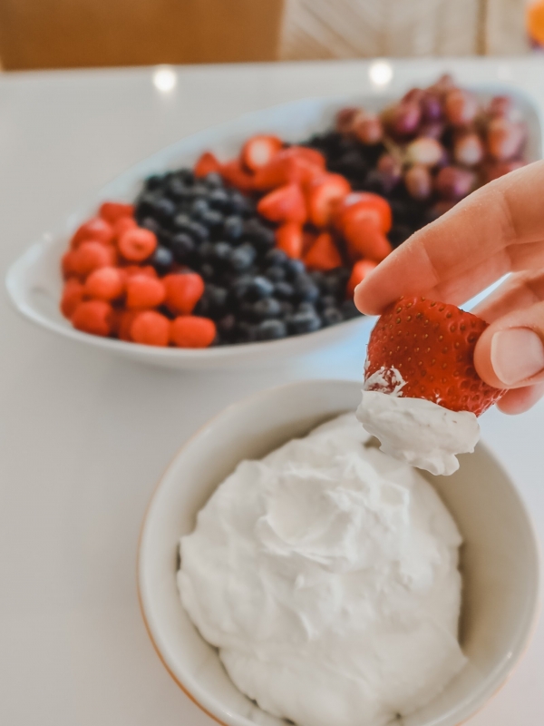 3 Ingredient Fruit Dip – Easy & Delicious