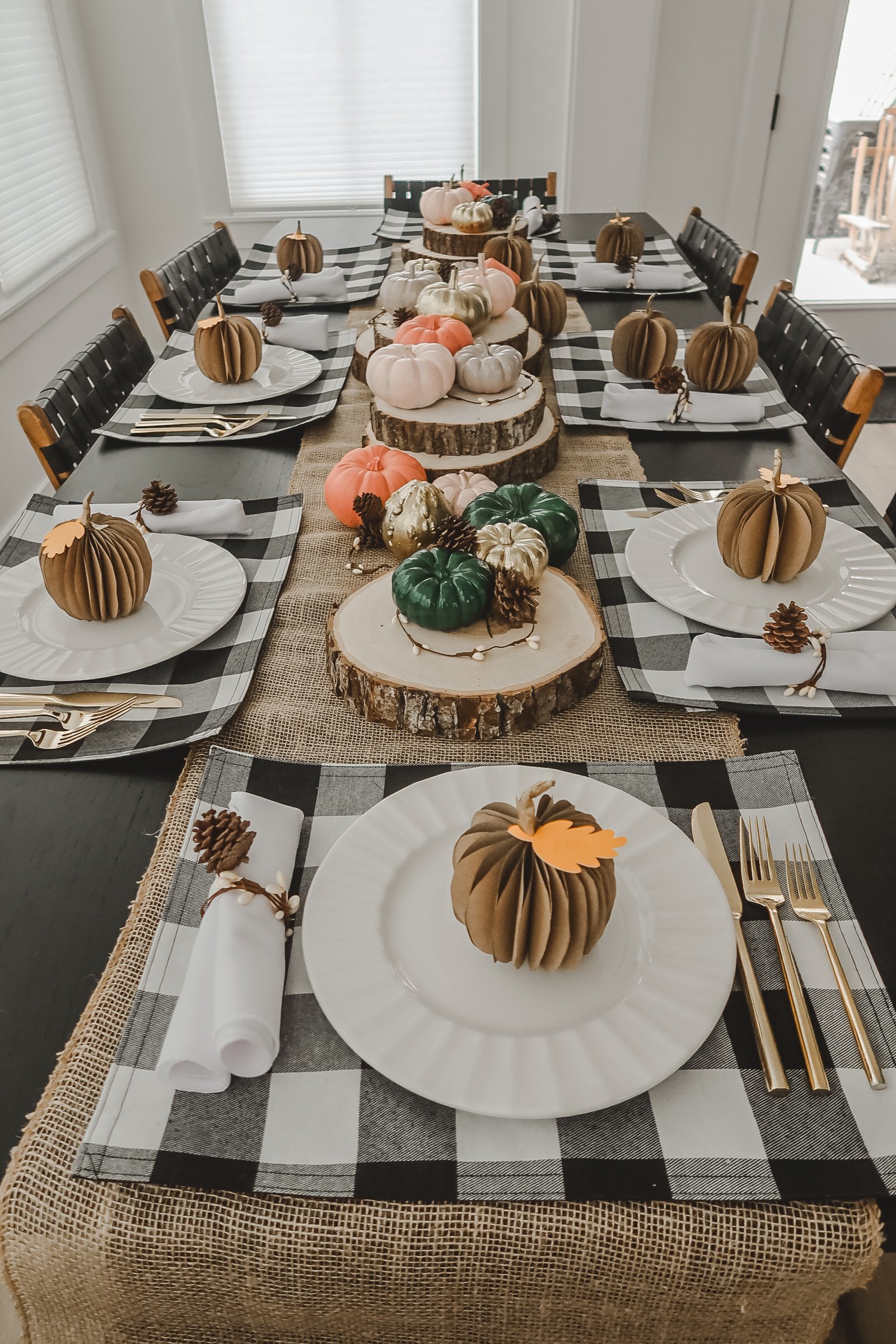 6 Easy & Simple Touches To Spice Up Your Thanksgiving Table - Kelsey Bang