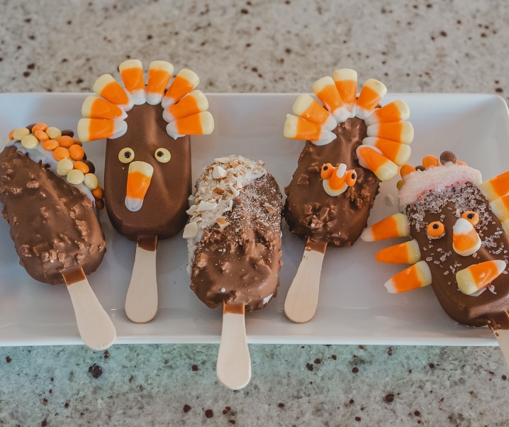 Edible Thanksgiving Craft- Turkey Ice Cream Bars