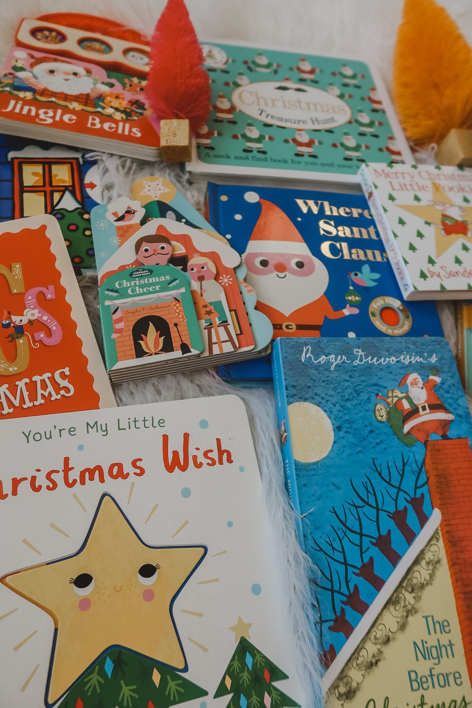 Favorite Christmas Board Books Kelsey Bang