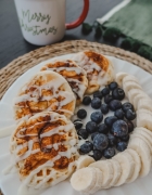 DIY New Year’s Felt Party Hat Tutorial