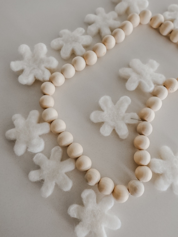 How To Make Fun Shapes Out Of Roving Wool