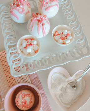 How To Make White Hot Chocolate Bombs- Recipe + Step By Step Instructions