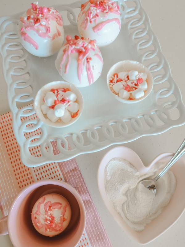 How To Make White Hot Chocolate Bombs- Recipe + Step By Step Instructions