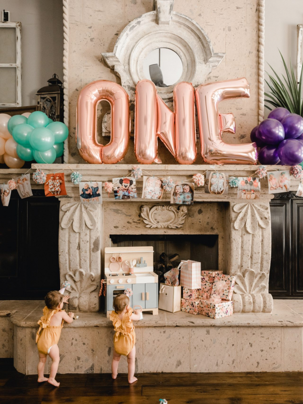 30 Gift Ideas For A One Year Old That They Will Love!