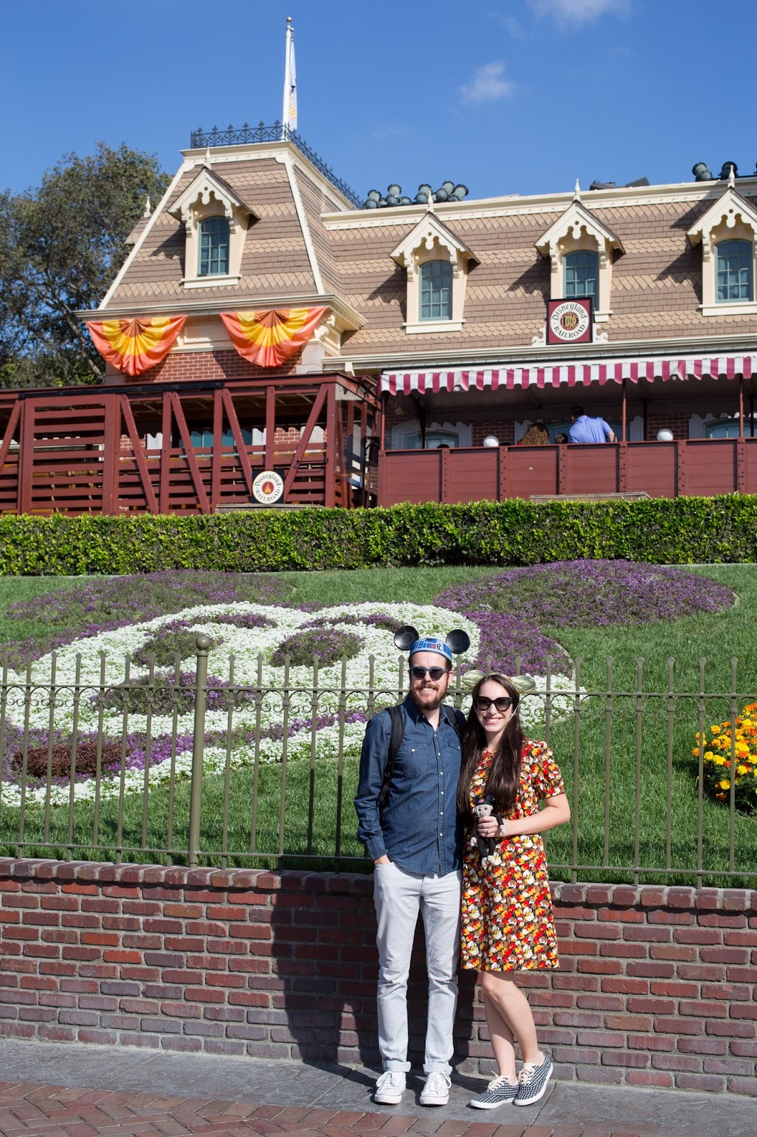 Disneyland Mickey Front Entrance