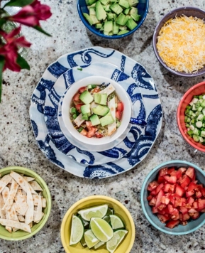 Easy Crock Pot Chicken Tortilla Soup