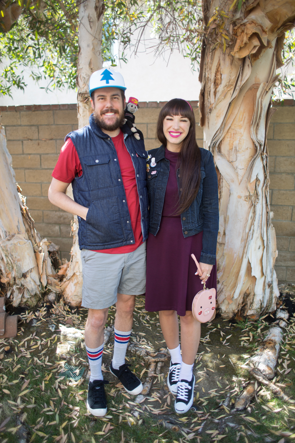 Disney Bounding as Mabel and Dipper Pines from the tv show Gravity Falls