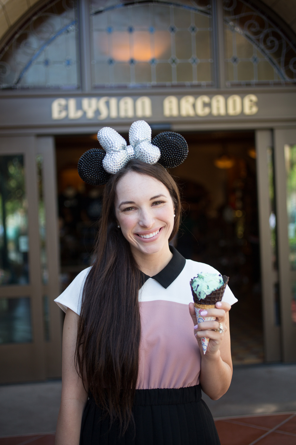 Disneyland Food Blog- Ice Cream Cone Review