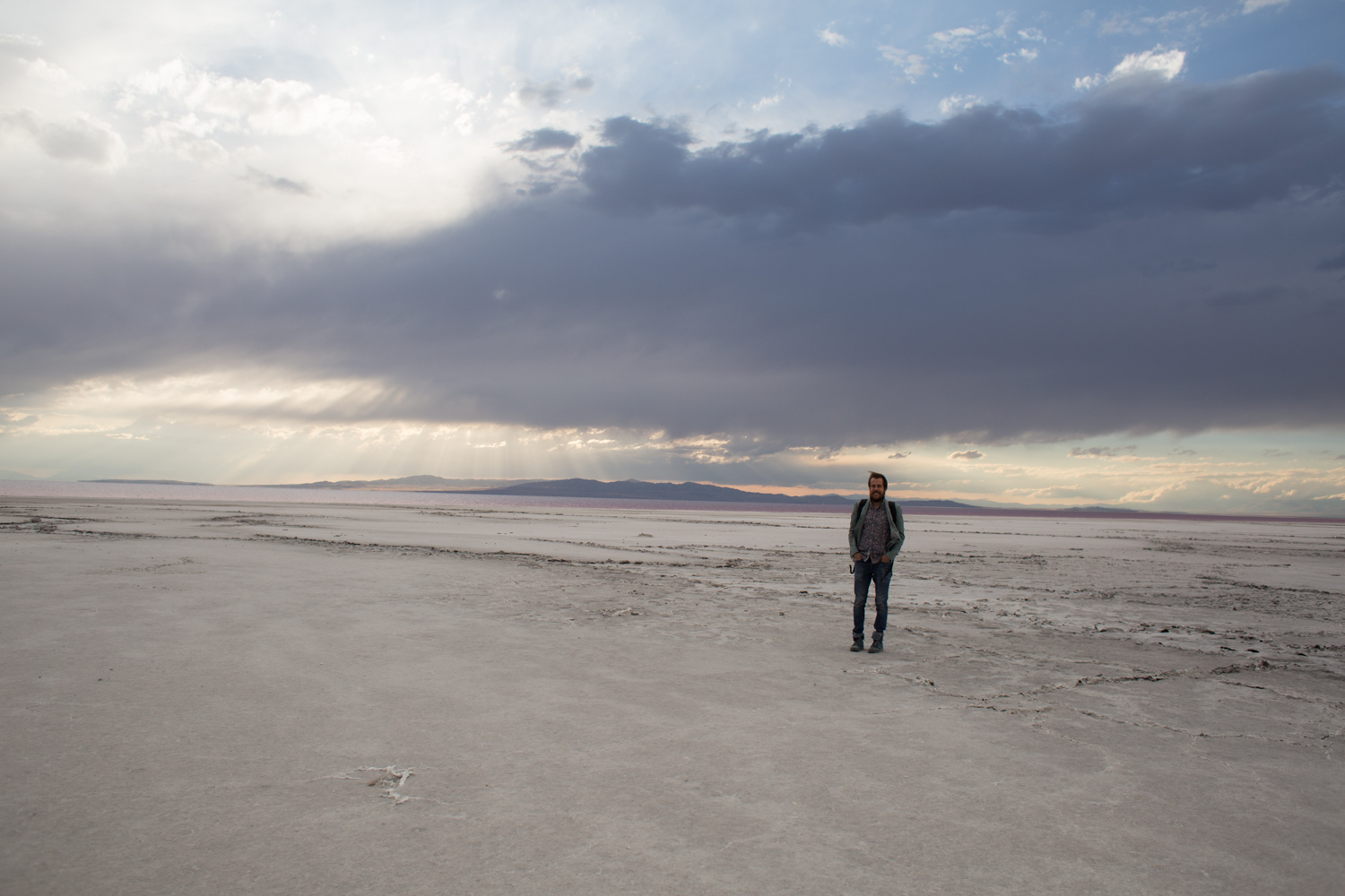 Utah's Pink Lake at Spiral Jetty - The Adventures of Nicole