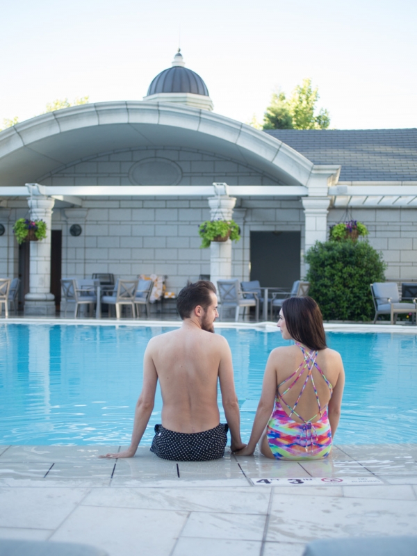 A Grand Pool Day